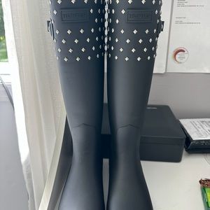 new hunter boots size 6us